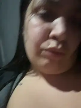 Pomelit00 Webcam show