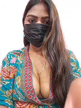 Cute-Ananyaa 在線直播表演