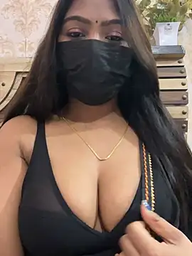 Show modela Cute-Ananyaa na web-kameri