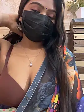 Cute-Ananyaaのウェブカメラショー