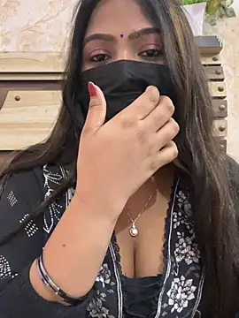 Cute-Ananyaaのウェブカメラショー