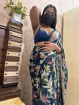 Živá chatovací místnost Cute-Ananyaa