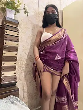 Cute-Ananyaa Show in webcam
