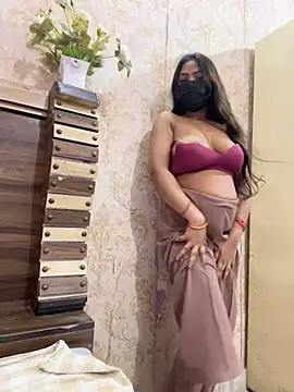 Cute-Ananyaa Chat XXX in diretta