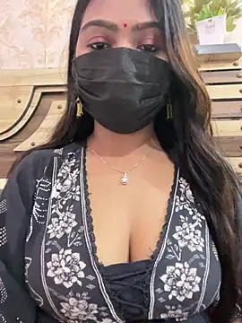 Cute-Ananyaa webkamerás műsora