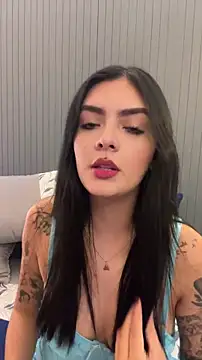 Chat XXX ao vivo de AliceRitter