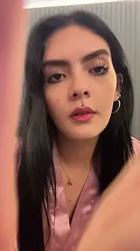 Chat XXX en directo de AliceRitter