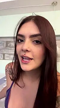 AliceRitter Adlı Modelin Canlı XXX Sohbeti