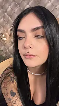 Chat XXX ao vivo de AliceRitter