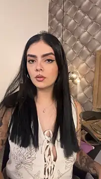 Chat XXX en directo de AliceRitter