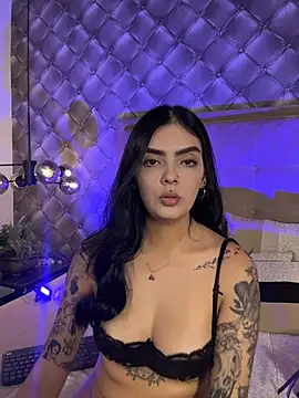 XXX chat uživo modela AliceRitter