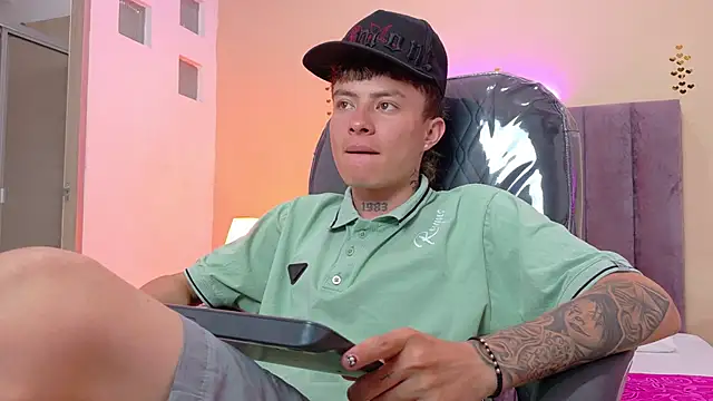 Chat XXX Live Nascary_Fox