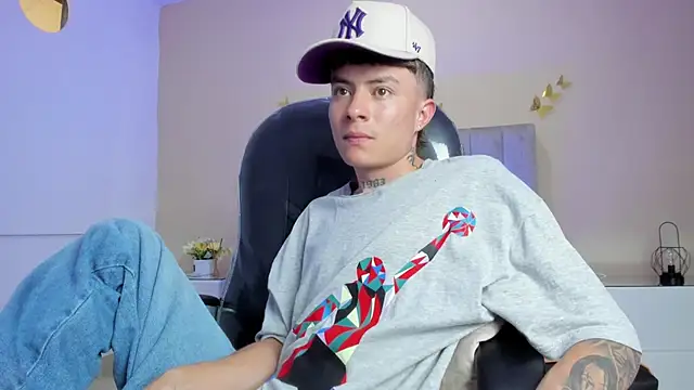 Chat +18 de Nascary_Fox ao vivo