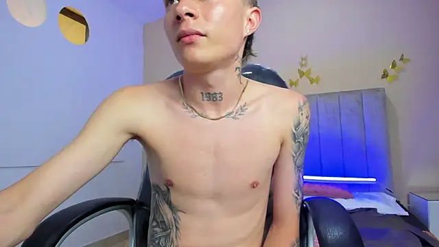 Nascary_Fox Live XXX-chat