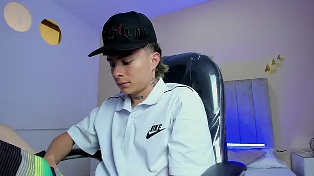 Chat XXX Live Nascary_Fox