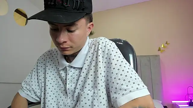 Nascary_Fox Live XXX-chat
