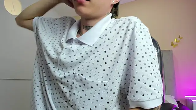 Nascary_FoxのライブXXXチャット