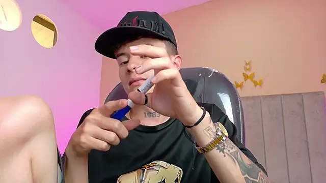 Chatroom XXX en direct de Nascary_Fox