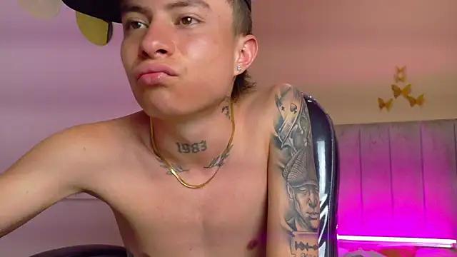 Chat +18 de Nascary_Fox ao vivo