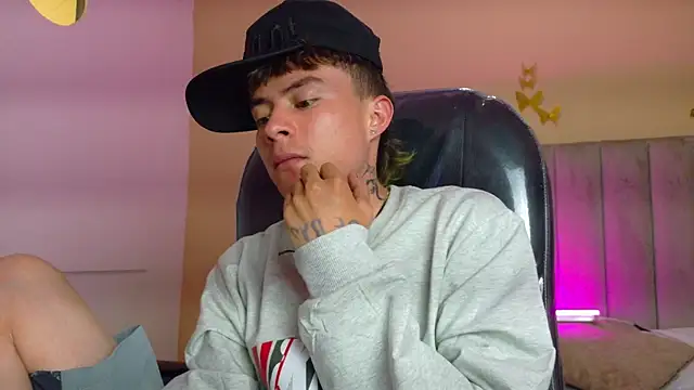 Czat XXX na żywo – Nascary_Fox