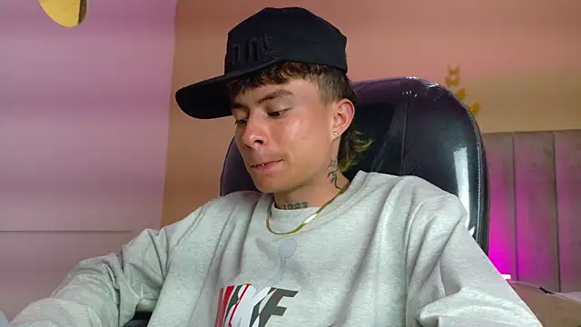 Nascary_Fox Live XXX Chat