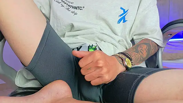 Nascary_Fox live XXX chat