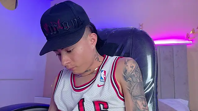 XXX chat uživo modela Nascary_Fox