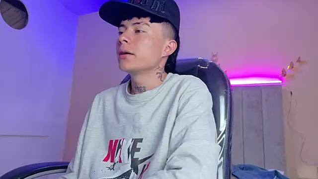 Nascary_Fox – webcam-show