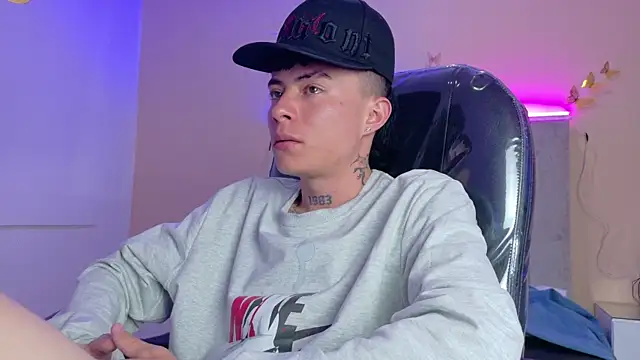 Nascary_Fox Show Webcam