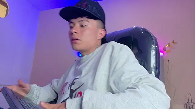 Webkamerová show Nascary_Fox
