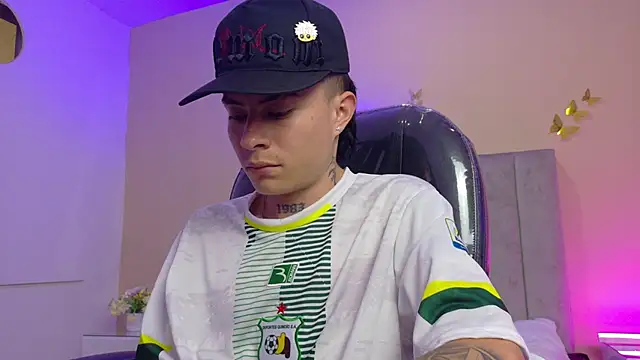 Nascary_Fox's Live XXX Chat