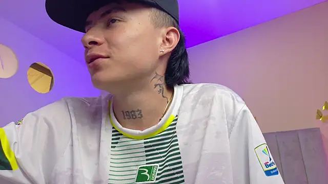 Czat XXX na żywo – Nascary_Fox