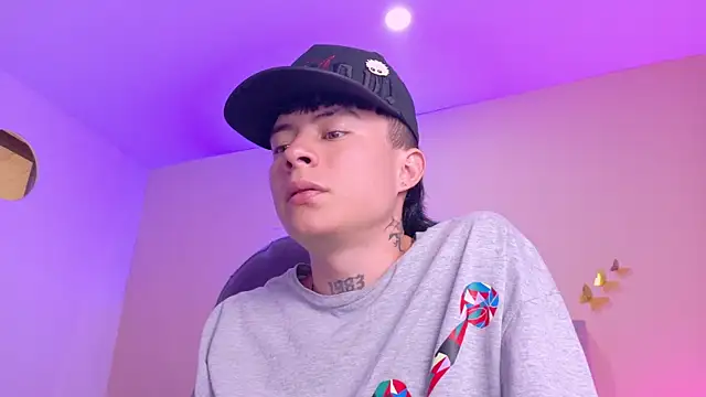 Nascary_Foxn Live XXX chat