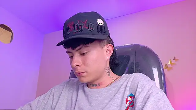 Nascary_Fox Chat XXX live