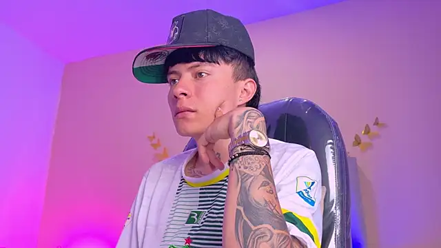 Nascary_Fox's Live XXX Chat