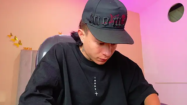 Nascary_Fox Show Webcam