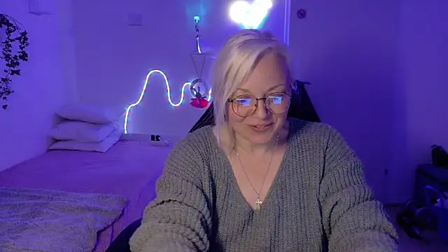 Онлайн чат XXX Linsy_Kim