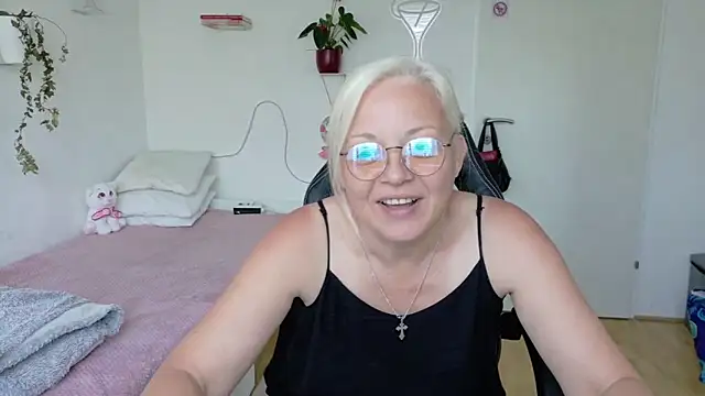 Linsy_Kim's Live Chat Room