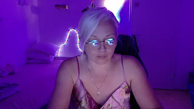 Chat +18 de Linsy_Kim ao vivo