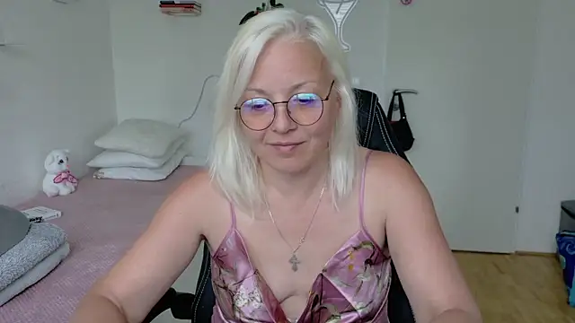 Chat XXX en directo de Linsy_Kim