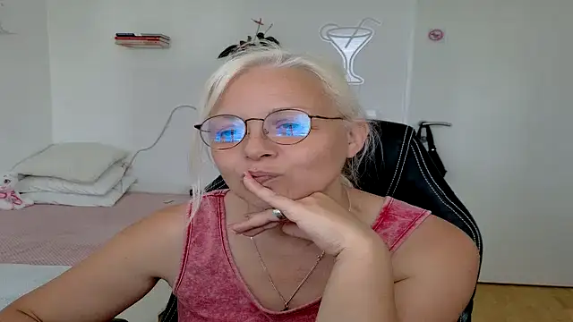 Czat XXX na żywo – Linsy_Kim
