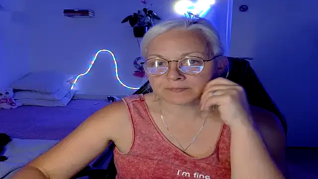 Chat XXX en directo de Linsy_Kim