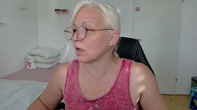 Linsy_Kim Chat XXX in diretta