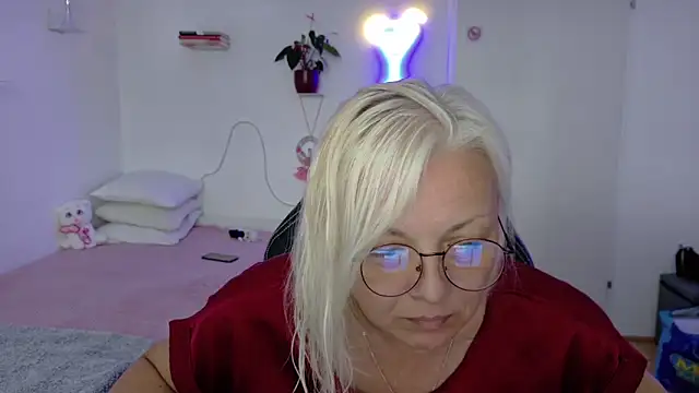 Chat XXX en directo de Linsy_Kim