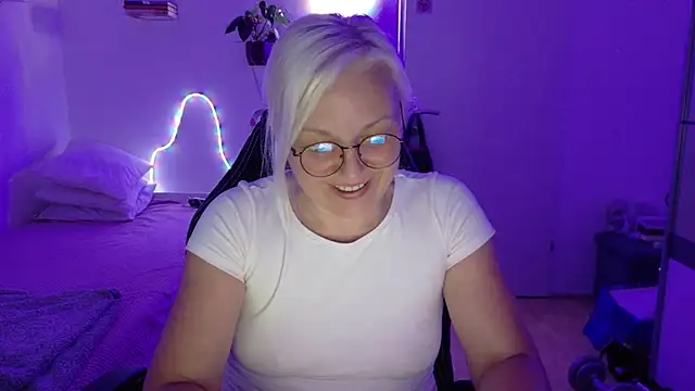 Czat XXX na żywo – Linsy_Kim