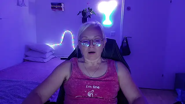 Linsy_Kim Adlı Modelin Canlı XXX Sohbeti