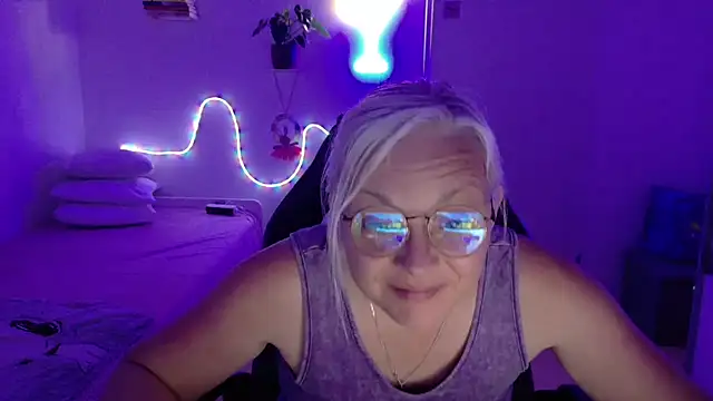Chat XXX en directo de Linsy_Kim