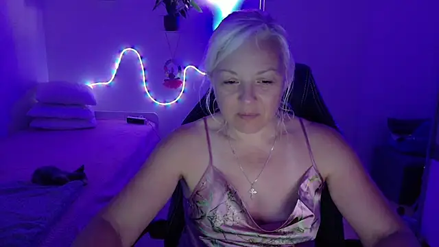 Linsy_Kim Live XXX Chat