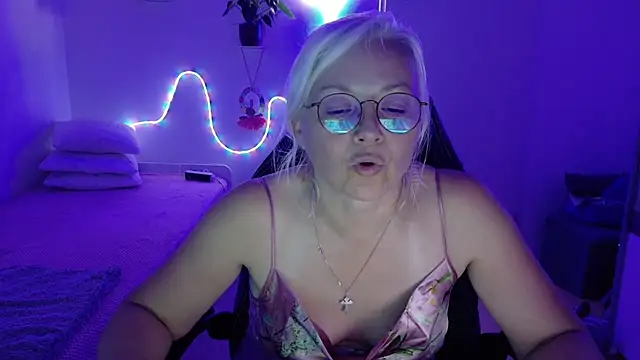 Linsy_Kim Live XXX-Chat