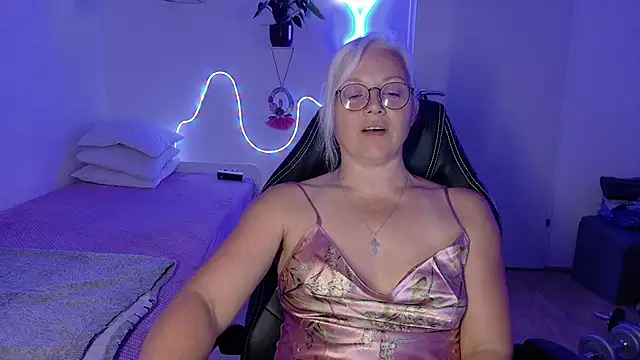 Živý XXX chat Linsy_Kim
